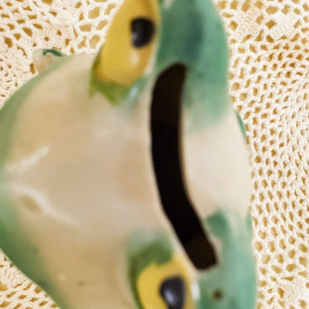 Vintage Frog Bank - Picture 3 of 4